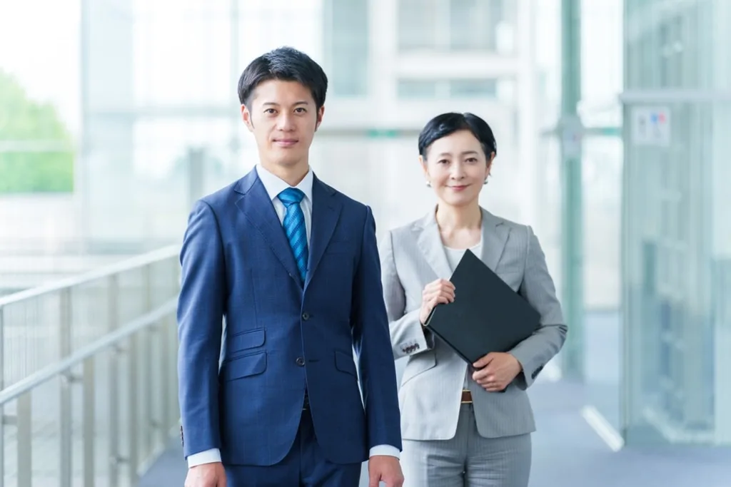 営業におけるKPIとは？設定方法、管理方法を詳しく解説 のアイキャッチ画像